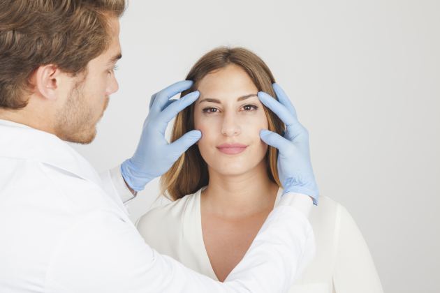 Boven- en onderooglidcorrectie: één behandeling, twee keer zoveel resultaat