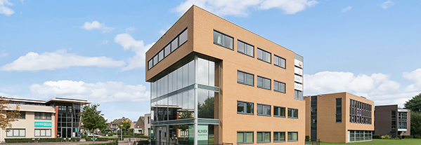 Beste kliniek voor borstvergrotingen en rimpelvullers